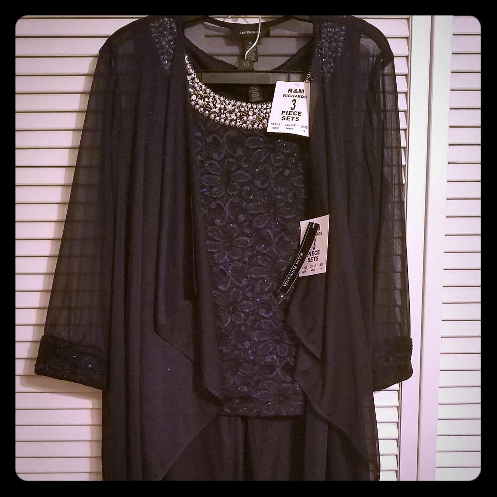 Elegant 3 piece pant suit - NWT